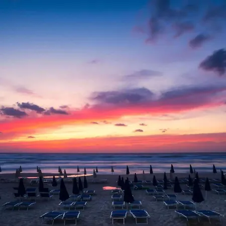 Sea View With Shared Pool *