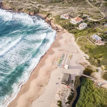 Sea View With Shared Pool * Badesi