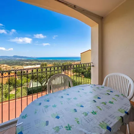 Sea View With Shared Pool *